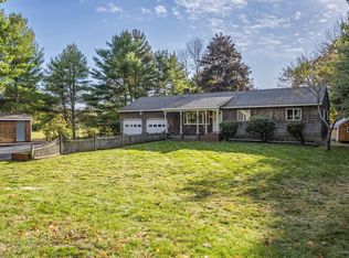268 Falmouth Rd, Falmouth, ME 04105
