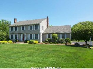 21 Holyoke Rd, Manchester, CT 06040