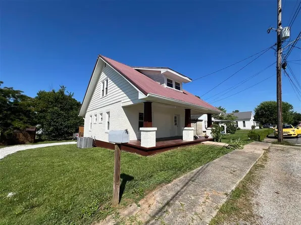 405 Owen St, Cave City, KY 42127
