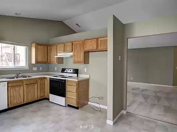 3rd image of 7517 Plum Creek Way
