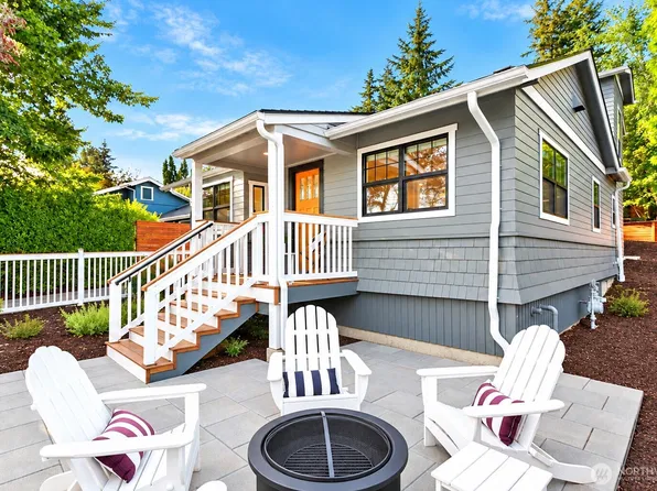 346 10th Avenue, Kirkland, WA 98033