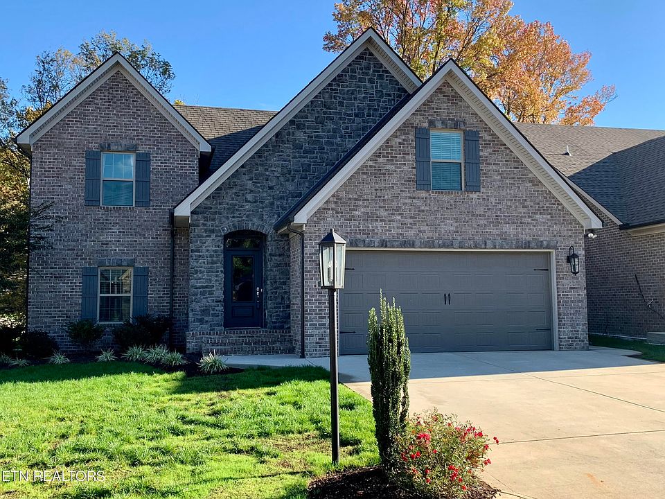 1st image of 8414 Sand Trap Ln