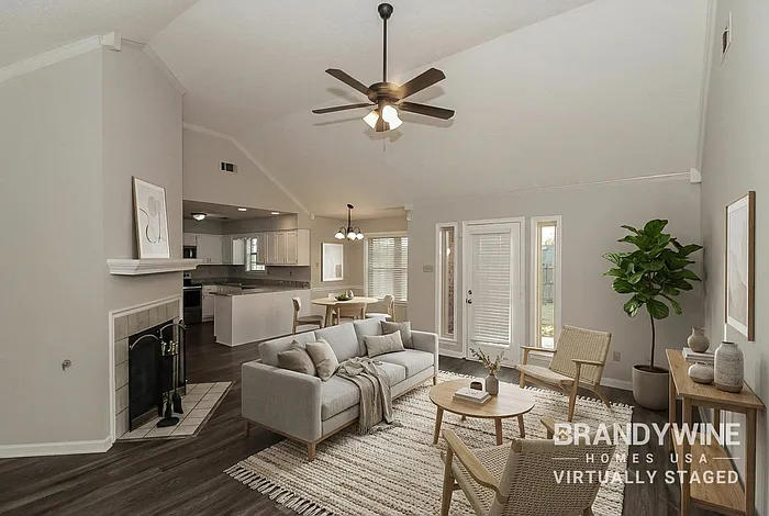 5293 Shady Ridge Dr — Photo 3
