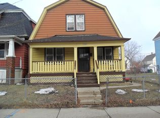3288 N 26th St, Milwaukee, WI 53206