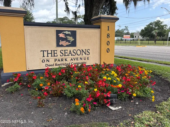 1800 PARK Avenue #101, Orange Park, FL 32073