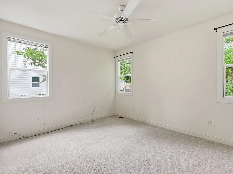 67 Covered Bridge Dr — Photo 17