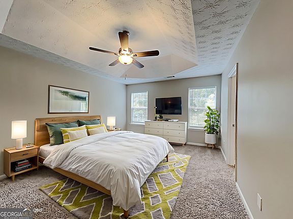 4th image of 825 Roxfield Ct