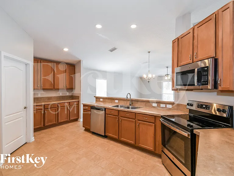 6869 W Southern Oaks Dr — Photo 5