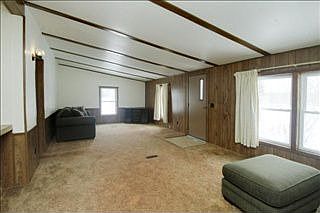 4th image of 45545 28th Ave
