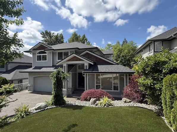 10471 Slatford St, Maple Ridge, BC V2W 1V8