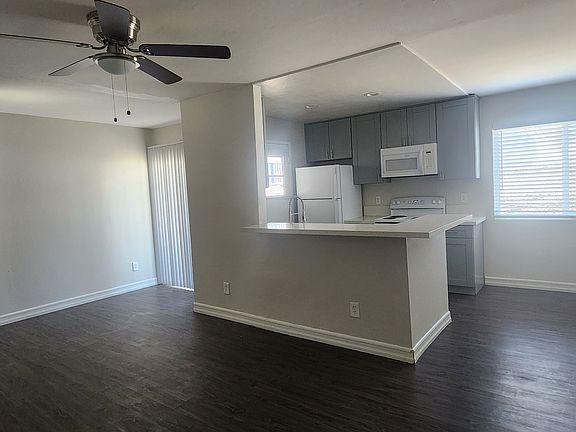 2nd image of 4914 67th St APT 2