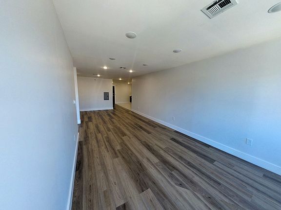 3rd image of 182 Carroll St #501