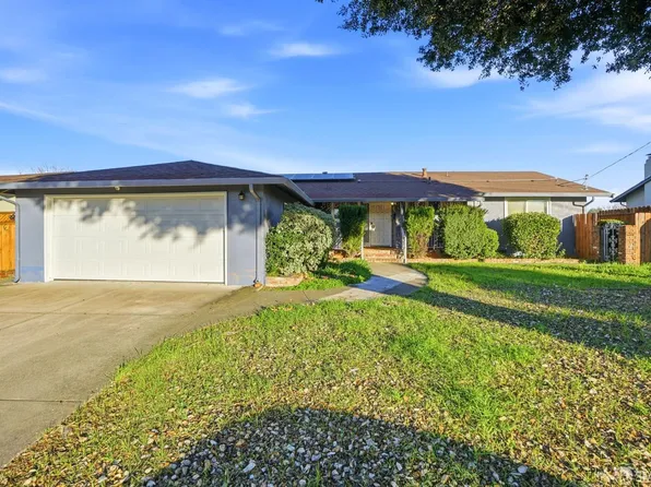 4301 Hillview Dr, Pittsburg, CA 94565