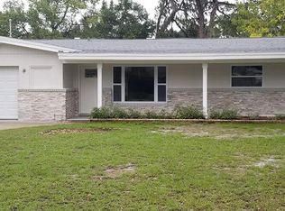 1522 60th St S, Gulfport, FL 33707