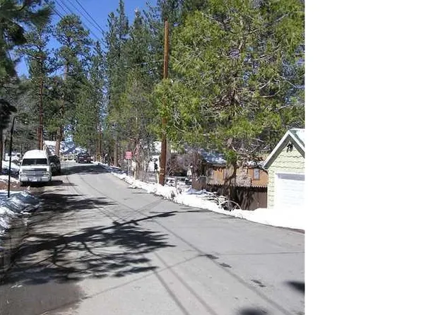 40177 Highland Rd #39, Big Bear Lake, CA 92315