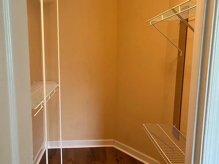 2322 Falls Gable Ln #J — Photo 11