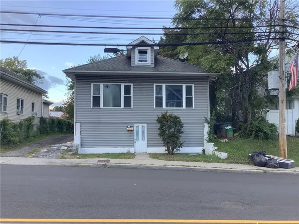 174 Gurnee Avenue, Haverstraw, NY 10927