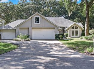 1910 Ridgewood Dr, Fernandina Beach, FL 32034