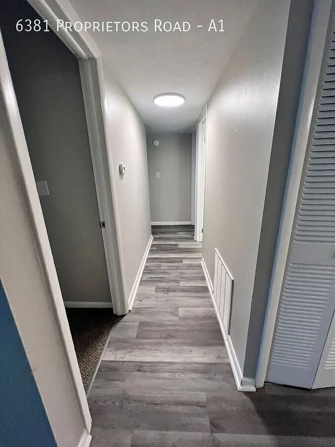 Worthington Village - 3 Bedroom 2 Bath Apartment — Photo 4