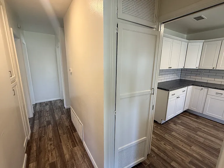 4122 Saint Paul Pl — Photo 7