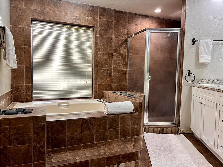 6612 Blackfin Way — Photo 59