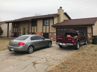 1507 Grafton Dr, Lexington, NE 68850