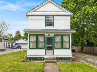 10 Clinton St, Bergen, NY 14416