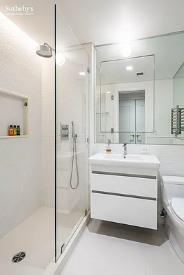 Sold by Sotheby's International Realty | media 38