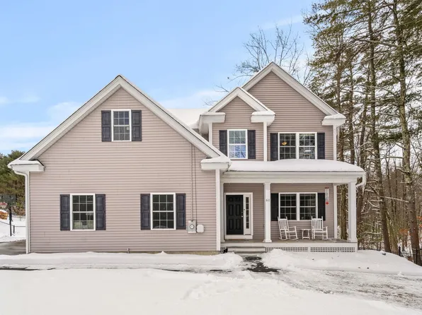 61 Litchfield Road, Londonderry, NH 03053