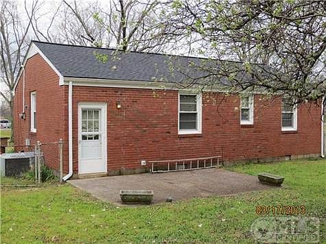 2nd image of 75 Lyle Ln