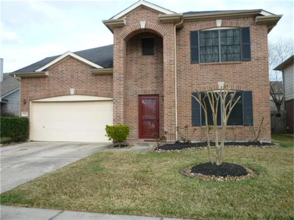 7826 Hunters Peak Ln, Baytown, TX 77523