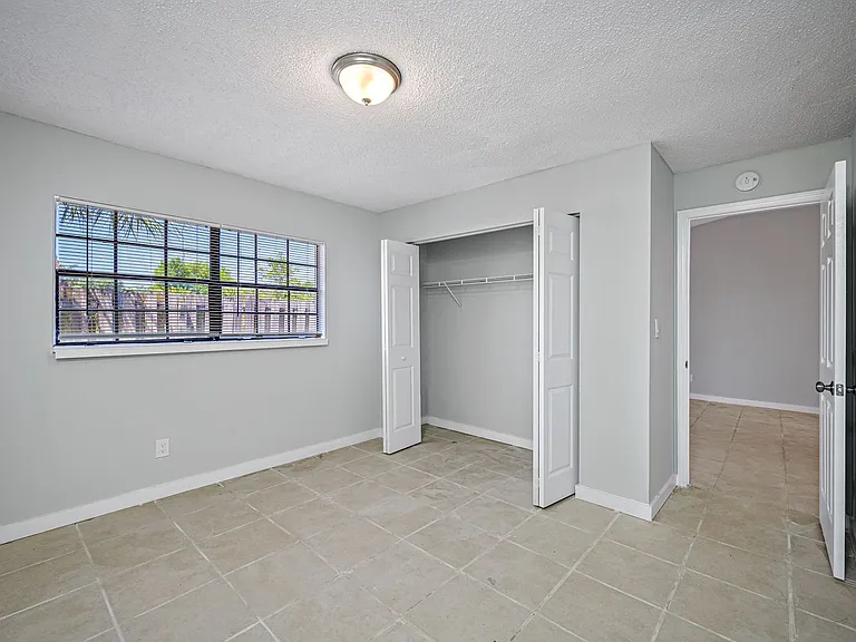 The Flats at Tarpon Springs — Photo 12