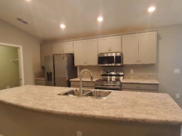 1026 Corso Dr, Winter Haven, FL 33884