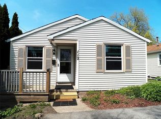 112 Falmouth St, Greece, NY 14615