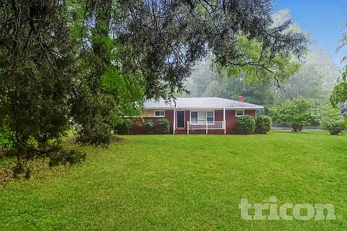 1141 Dooley Dr Photo 1