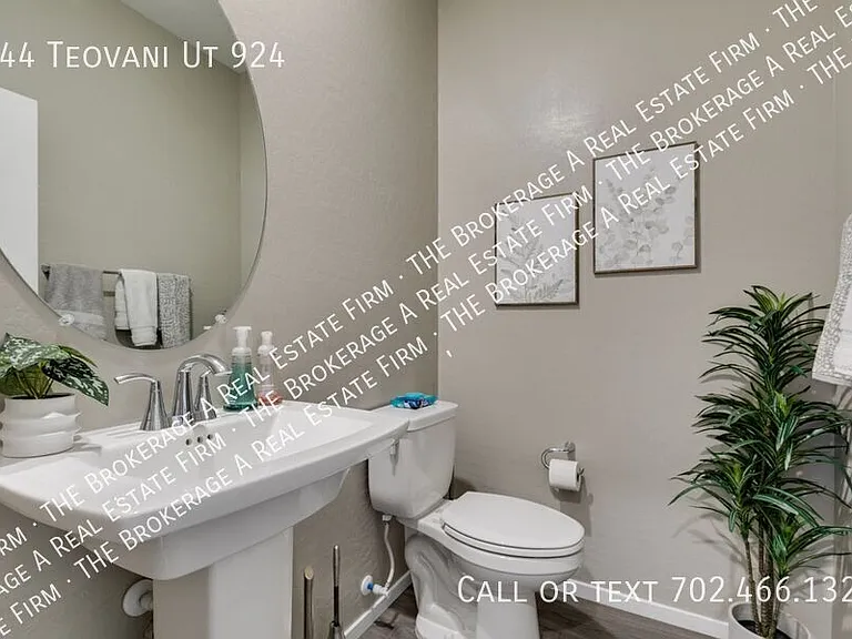 544 Teovani St #924 — Photo 31