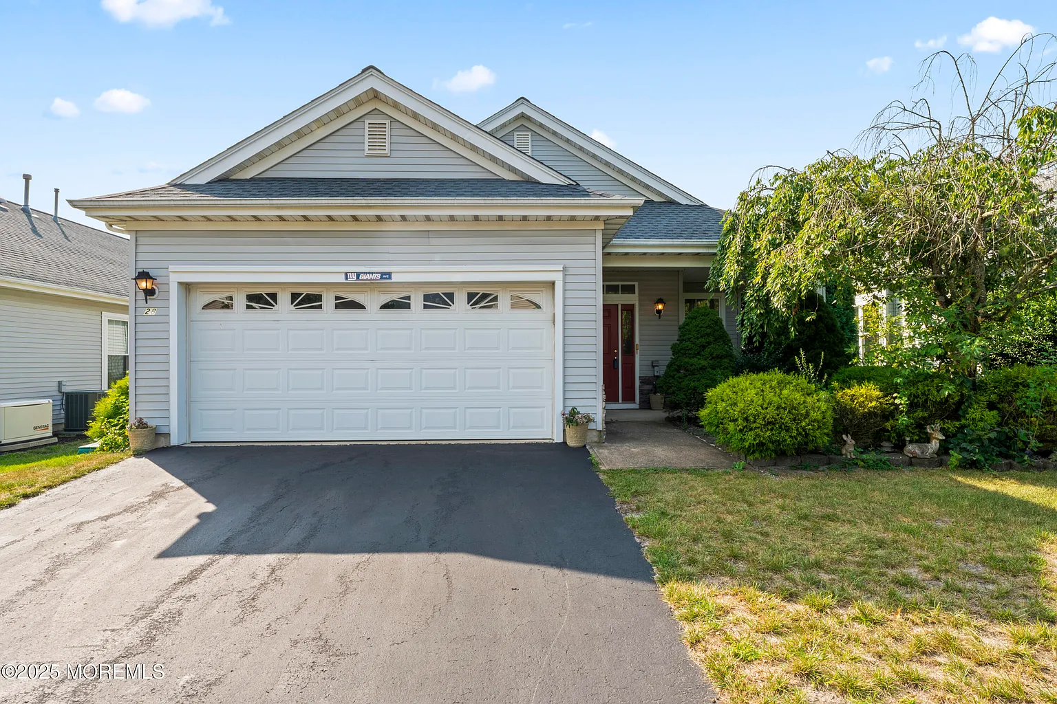 28 Durham Avenue photo 1