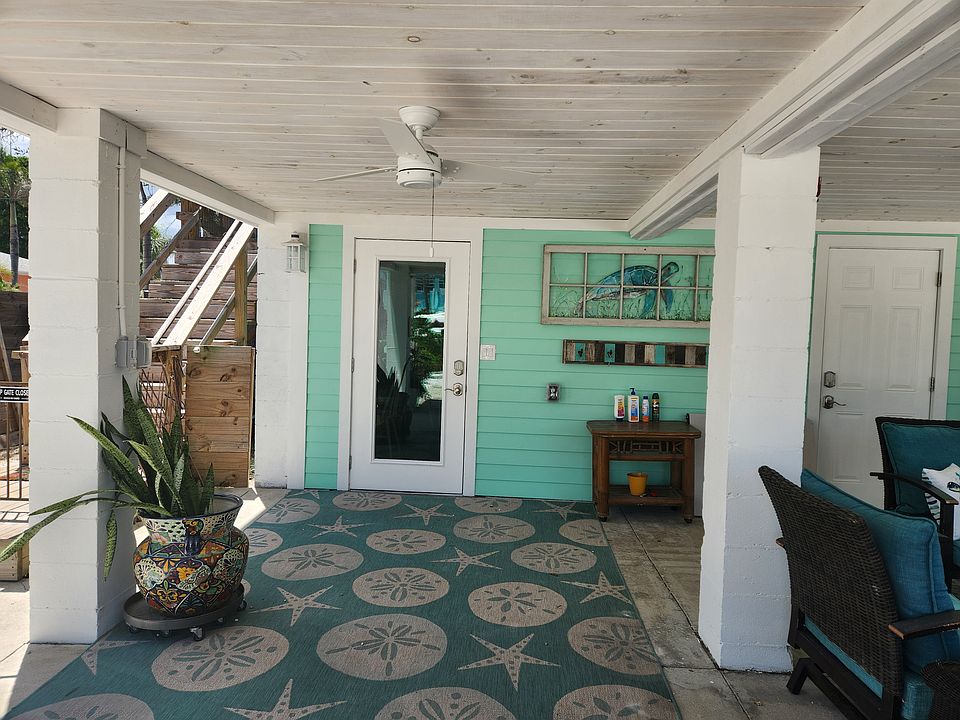 Apartment Entry from your patio.