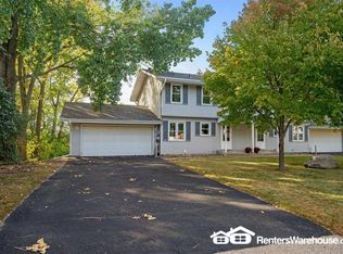 13118 Grand Ave S, Burnsville, MN 55337
