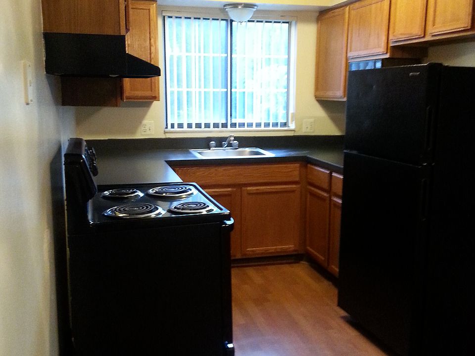 1st image of 42600 Argyle Ct