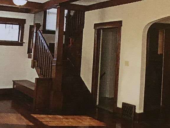 5th image of 6016 Florence Blvd