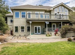 18467 Meadow Ridge Rd, Salinas, CA 93907