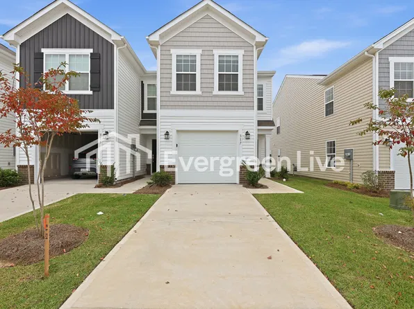 317 Livesey Ln, Gilbert, SC 29054