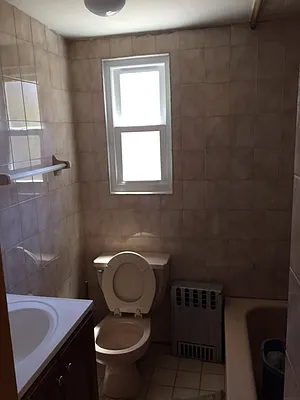 Rented by Proper Real Estate, LLC | media 9