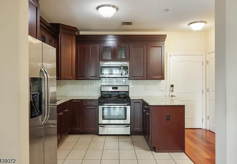 104 E Elizabeth Ave #303 — Photo 3