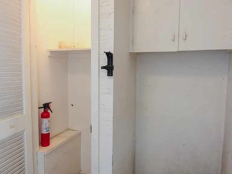 1207 Pine Ave — Photo 19