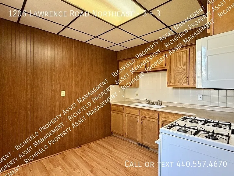 1206 Lawrence Rd NE #3 — Photo 5