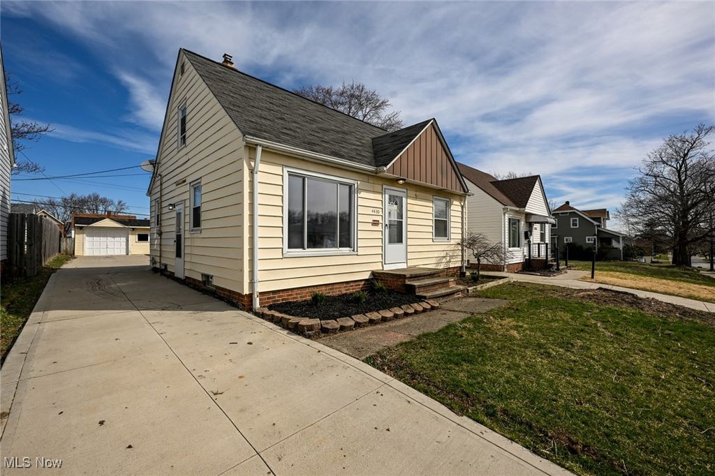 Real estate listing image