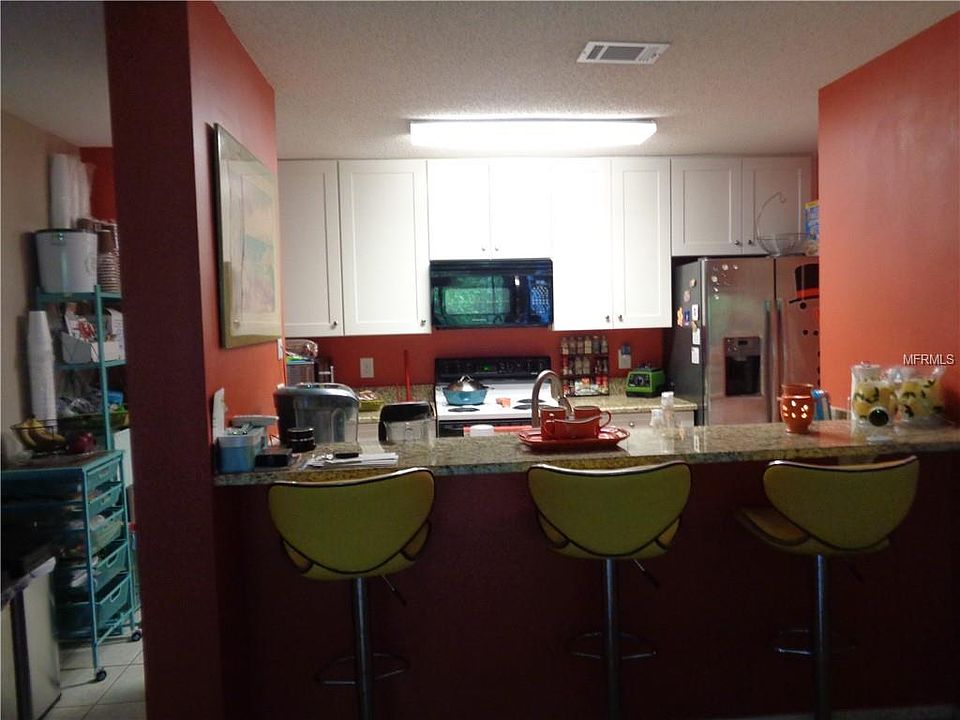 1st image of 7126 Silvermill Dr