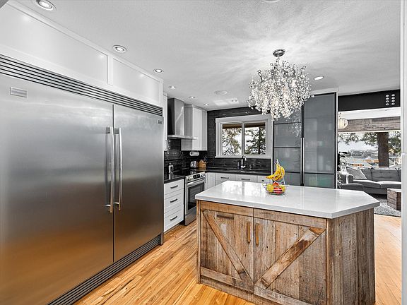 2nd image of 15 Bello Rd